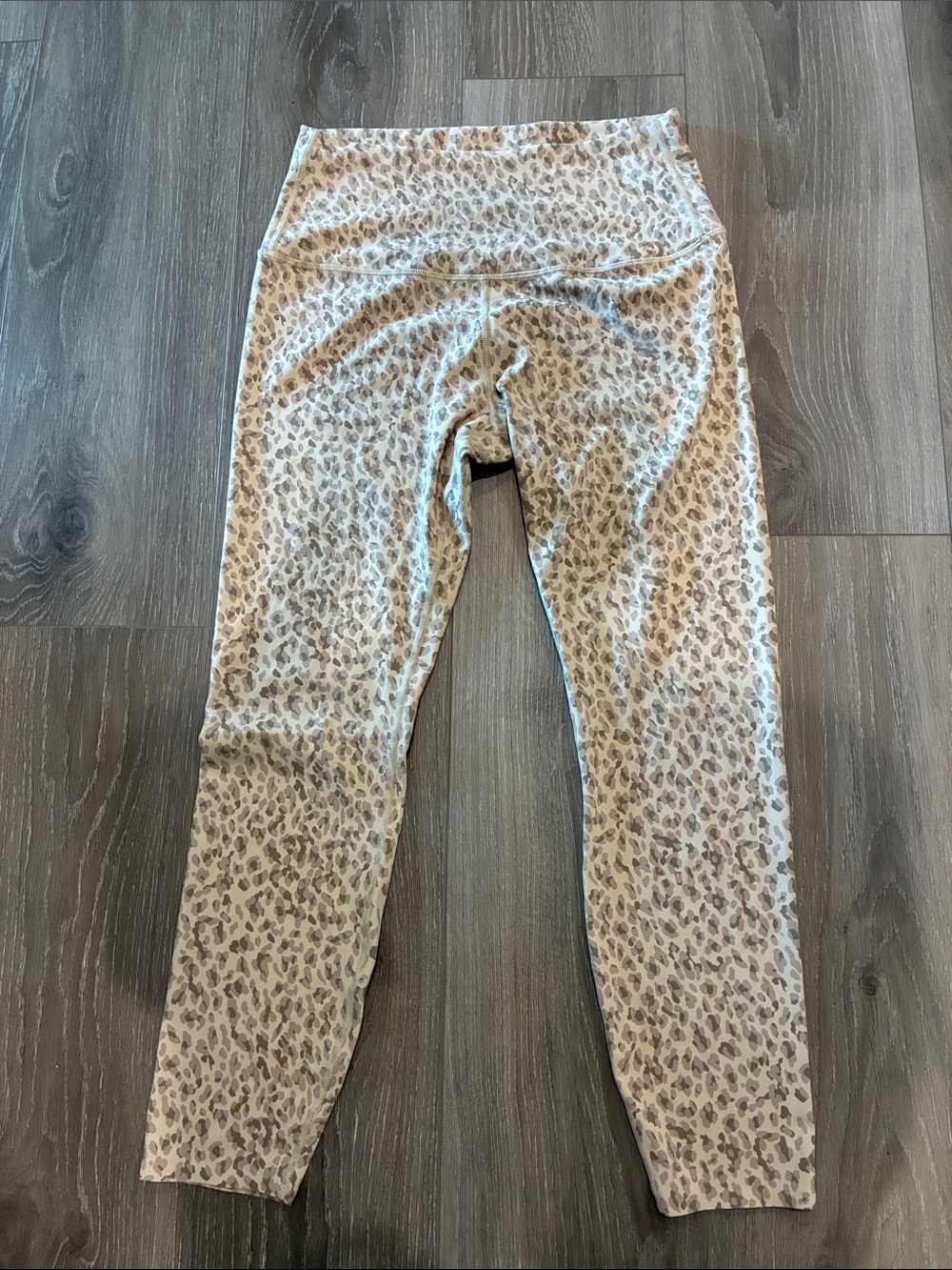 NWOT TAVI size XL cheetah print cream 7/8 high waisted leggings